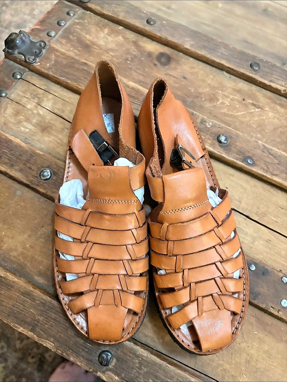Women’s size 11 Leather-Fisherman Sandals Brown. New, no tags. Very comfortable.